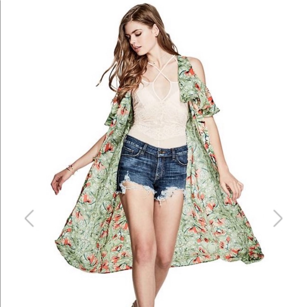 Guess cover up. Great condition